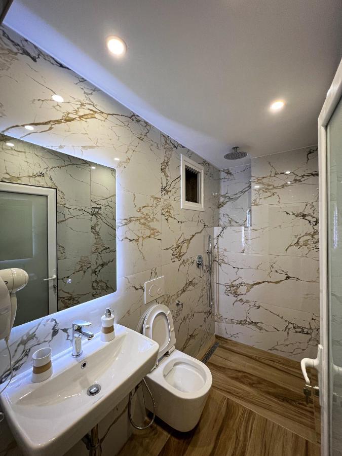 Klea B Apartments Sarande Exterior photo
